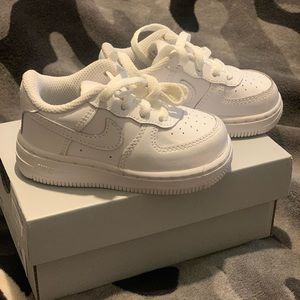 Toddler Air Force 1’s